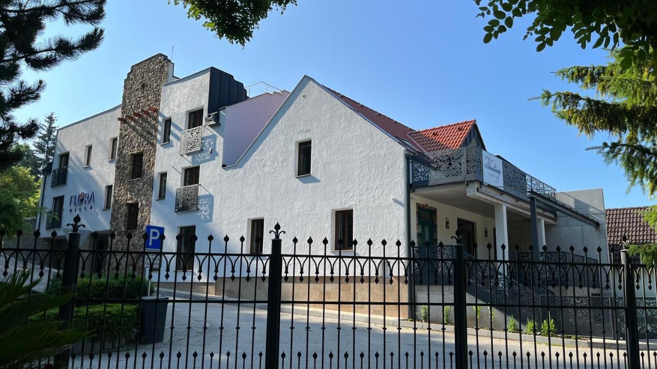 Floravilla Rajecké Teplice Exterior foto